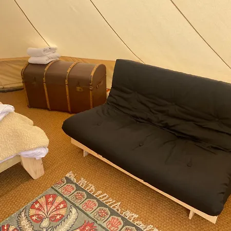 Luxury tent Roe Deer Meadow At Carr House Farm *